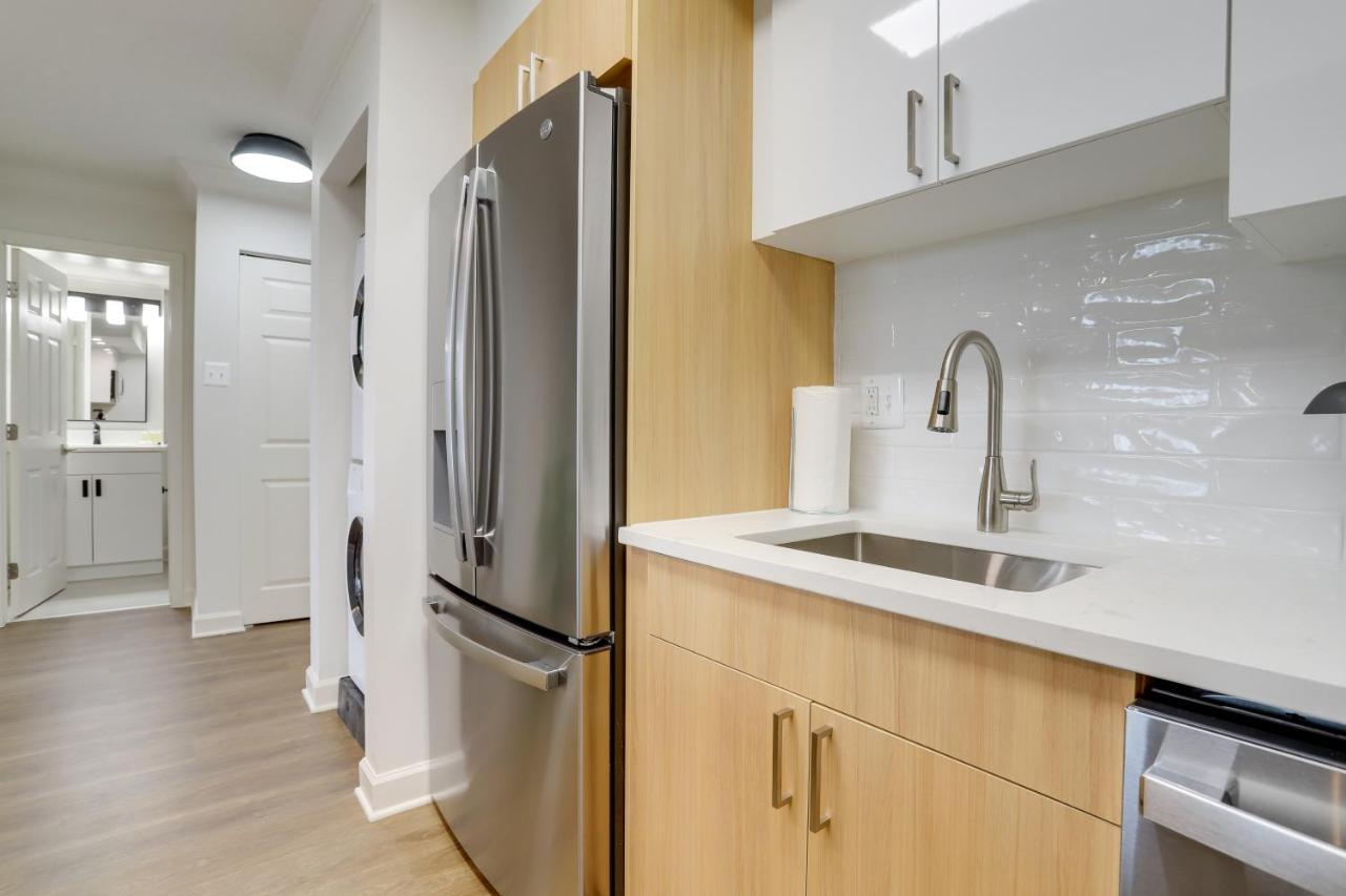 Modern & Charming Apt With Rooftop @Pentagon City Arlington Buitenkant foto