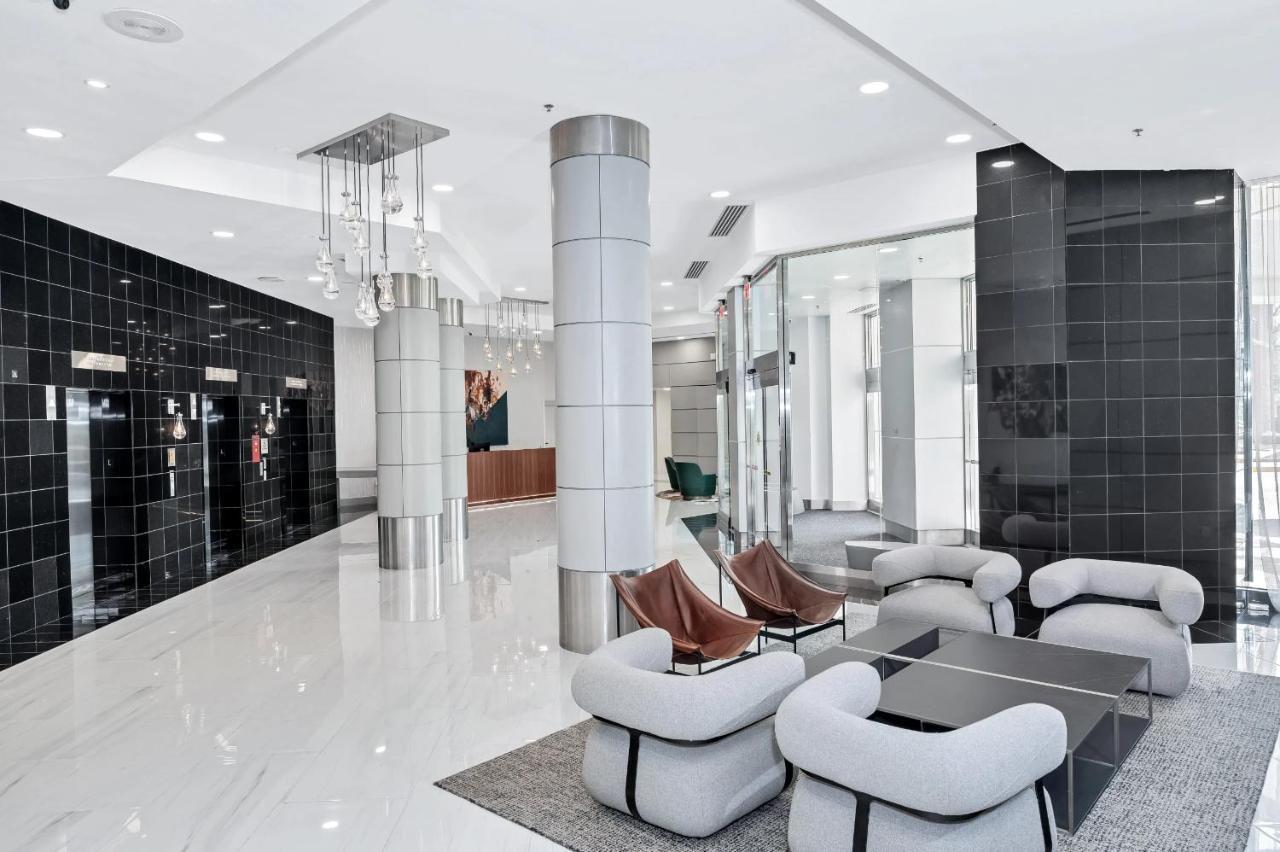 Modern & Charming Apt With Rooftop @Pentagon City Arlington Buitenkant foto