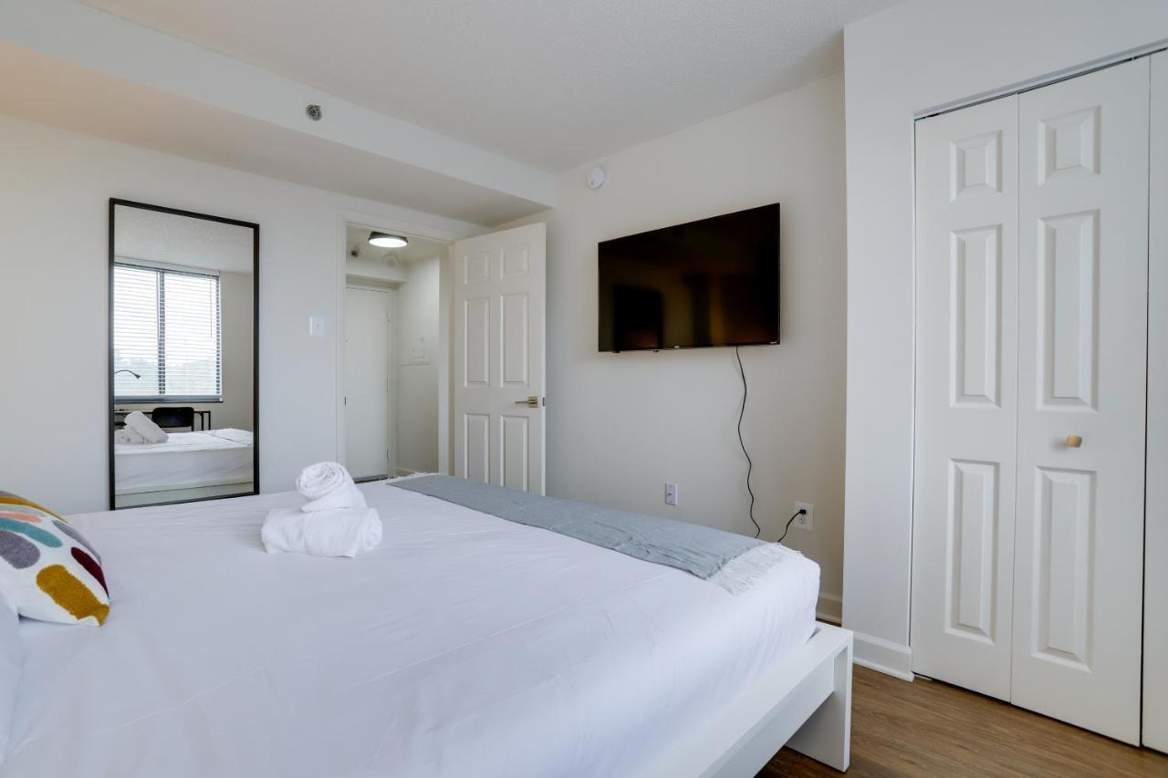 Modern & Charming Apt With Rooftop @Pentagon City Arlington Buitenkant foto