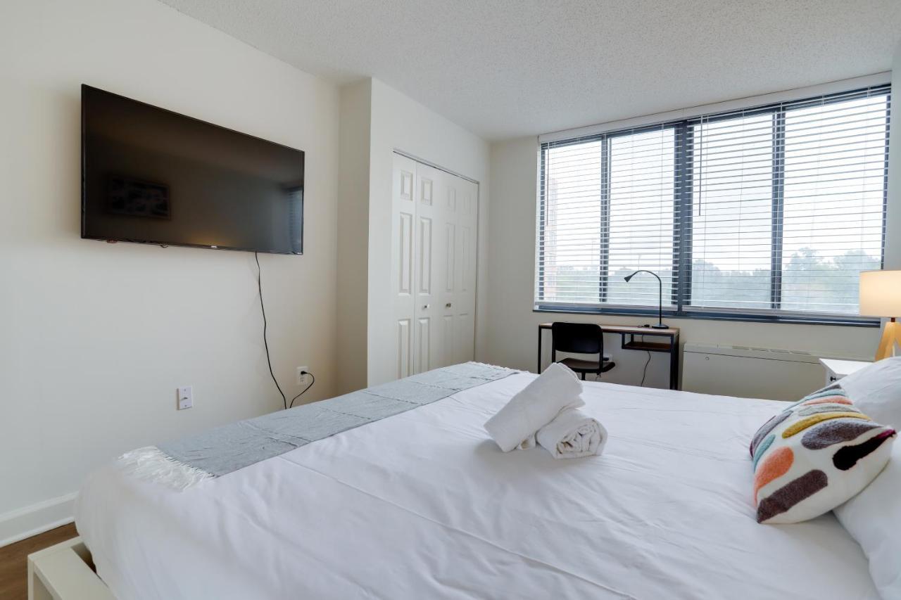 Modern & Charming Apt With Rooftop @Pentagon City Arlington Buitenkant foto